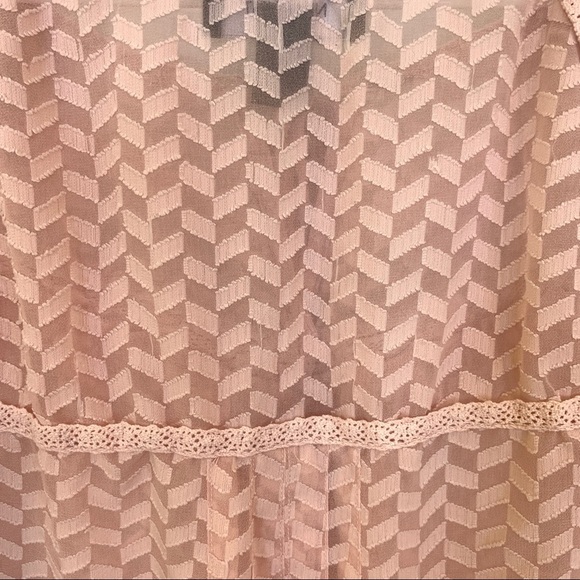 Nine West Sheer Chevron Lace Pink Boho Top - Picture 11 of 11